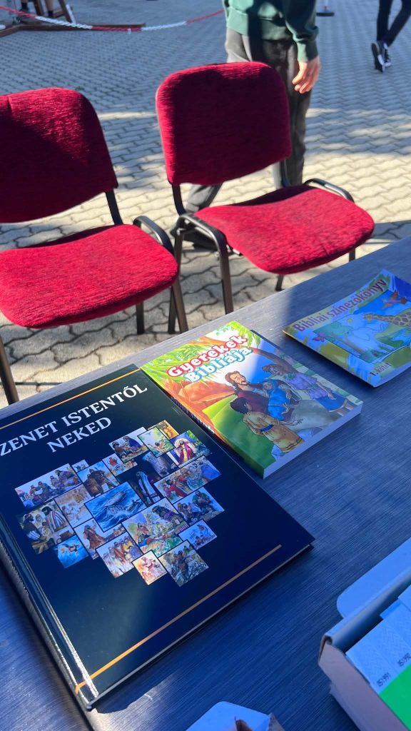 Gyerekkönyvek és az Üzenet Istentől neked könyv